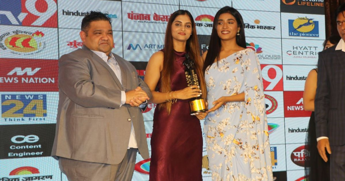Ragini K. Singh receives the Dadasaheb Phalke Indian Television Award for Best Designer of the Year